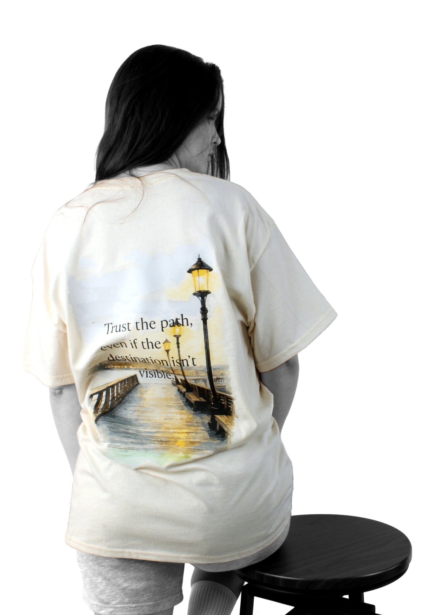 t-shirt_neutral_streetlight