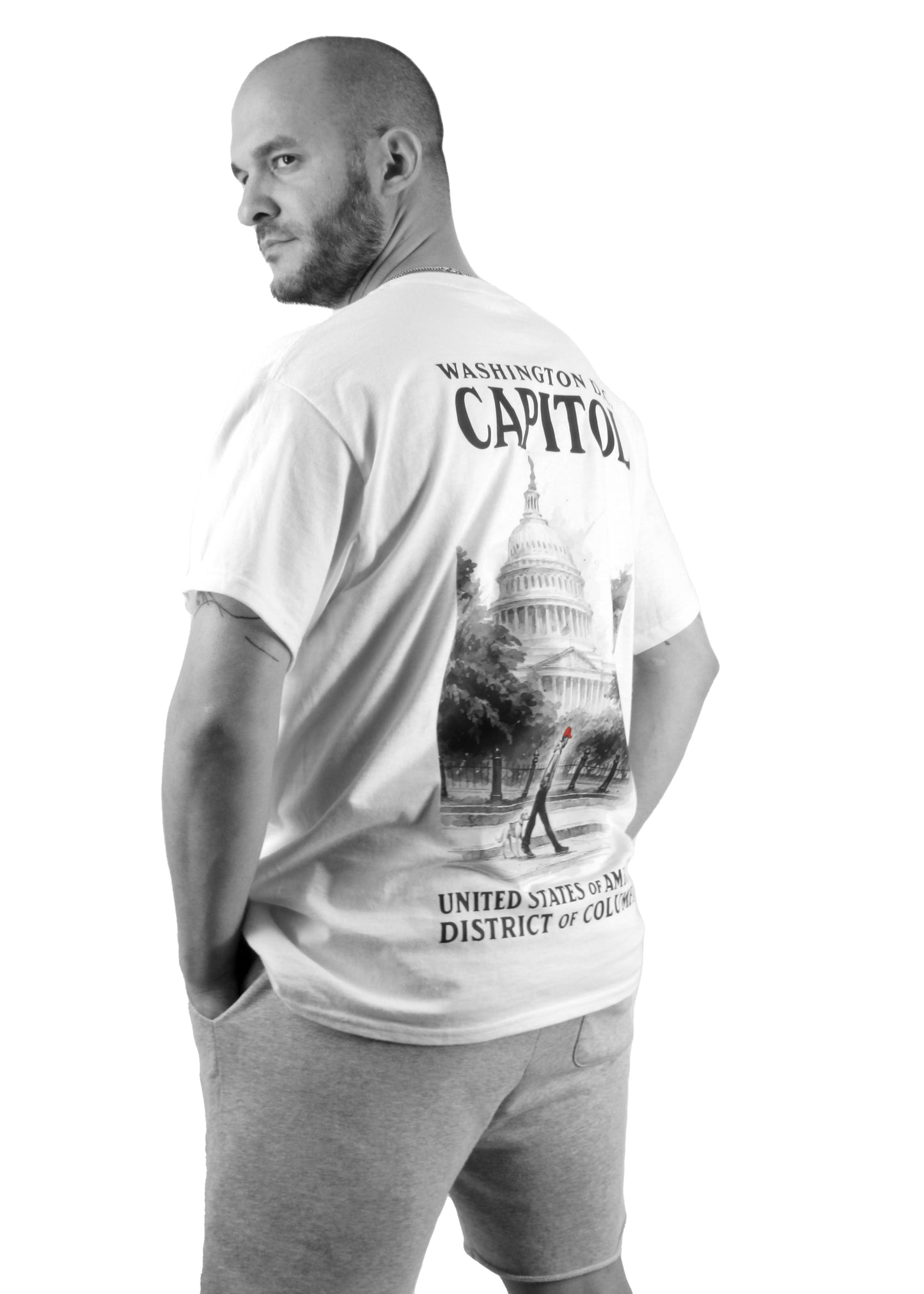 t-shirt_white_capitol man & dog